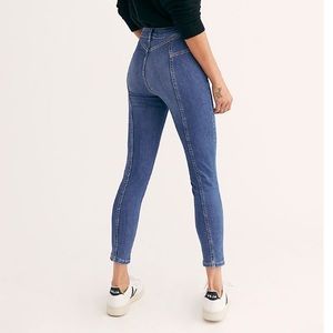NWT Free People Riley Seamed Skinny Jeans